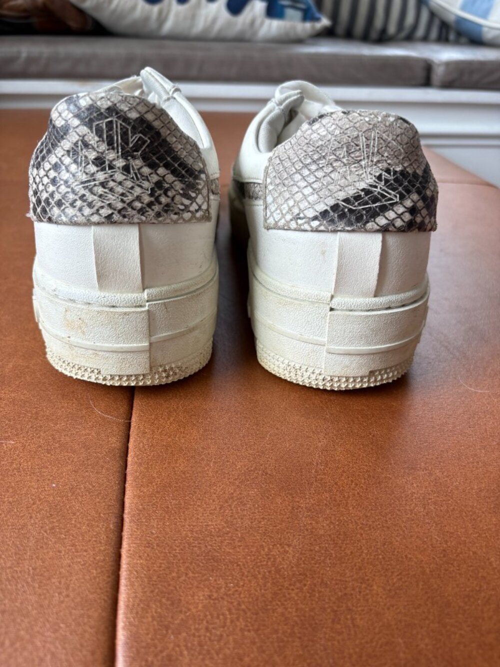 Nike Air Force 1 Low Pixel SE Snake Women’s Size 11 - Picture 3 of 14